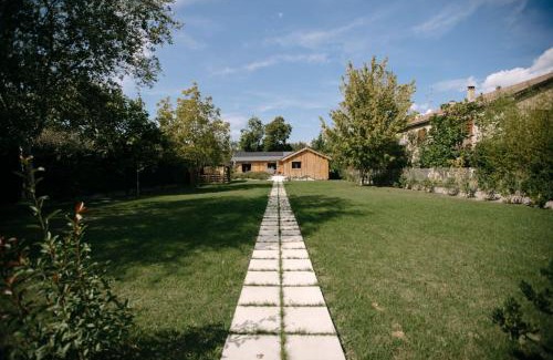 Le Thor Maison | Charming ecolodge with private access to the river