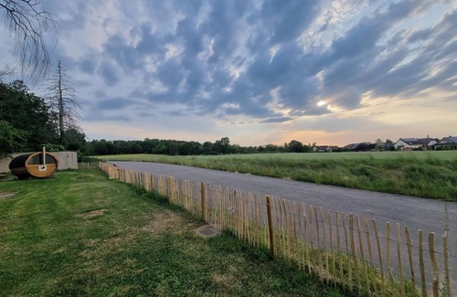 Mechernich Maison | Charming Eifel vacation home, secluded location with sauna, fenced garden Satzvey