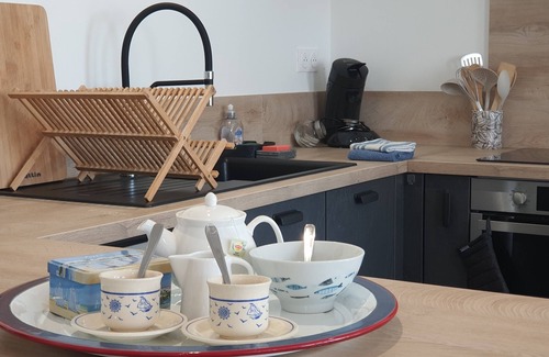 Le Gua Maison | Domaine de charme pour 16 personnes avec piscine et grand jardin