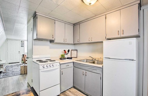 Evanston Maison | Charming Evanston A-Frame Dog Friendly!