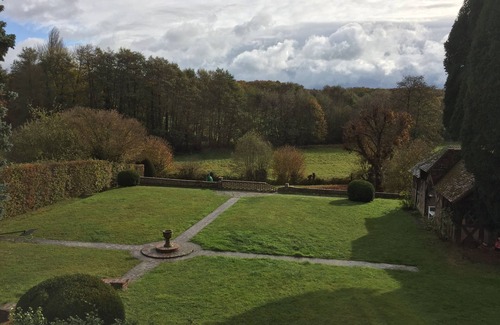 Rueil-la-Gadeliere Maison | Charming family farmhouse in the countryside