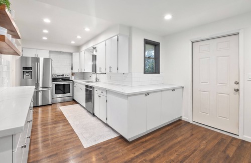 Edmonds Maison | Charming Family-Friendly Home Just Minutes from the Beach!