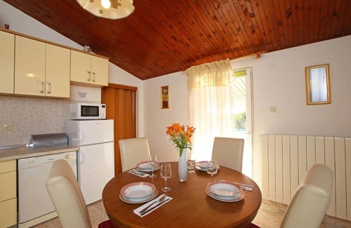 Ripenda Verbanci Maison | Charming family-friendly 2-bedroom house in welcoming Labin