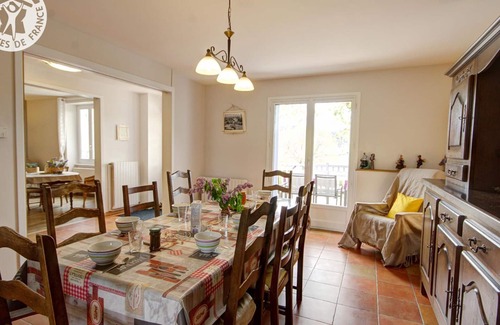 Cherier Cottage | Gîte rural familial avec jardin, terrasse et équipements modernes près du Parc Livradois Forez