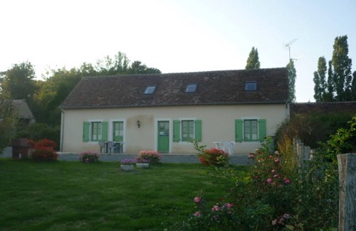 Le Bailleul Cottage | Ancien corps de ferme restauré avec jardin clos, proche A11, 3 chambres, barbecue, calme garanti