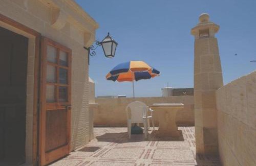 Santu Pietru Maison | Charming Farmhouse in Gharb