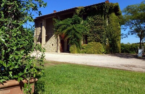 Torgiano Appartement | Mas de charme avec piscine à proximité de Assise et Pérouse dans un domaine viticole