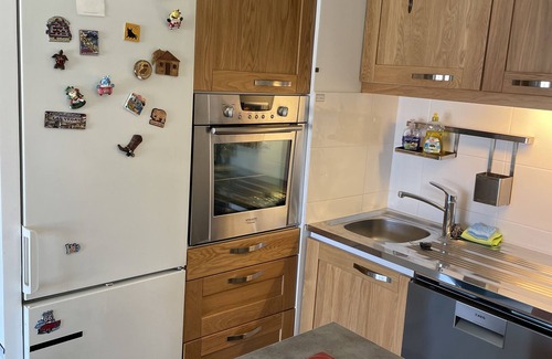 Saint-Ouen Appartement | Appartement neuf calme 2 pièces 50 m2 ( 538 ft2) avec parking gratuit privatif