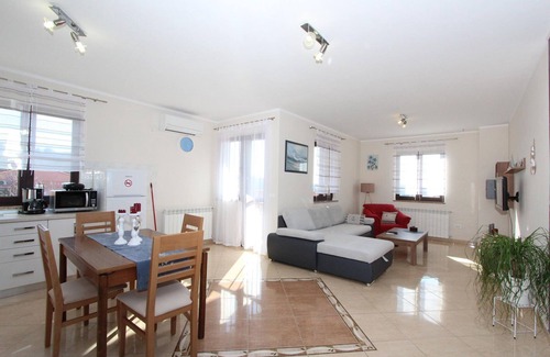 Matohanci Appartement | Charmant appartement près de Rovinj avec parking privé, climatisation, WiFi, lit bébé