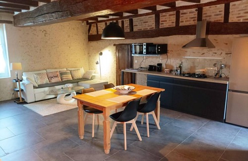 Feings Cottage | Gîte tout confort avec grand jardin, cheminée, clim et WIFI, proche châteaux de la Loire et ZooParc de Beauval