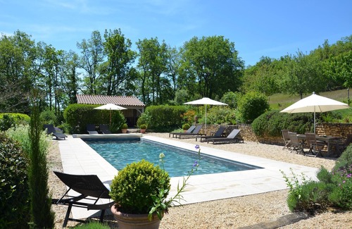 Saint-Denis-les-Martel Cottage | Gite chic et cosy pour 2, entre Rocamadour et Sarlat, Périgord, piscine chauffée