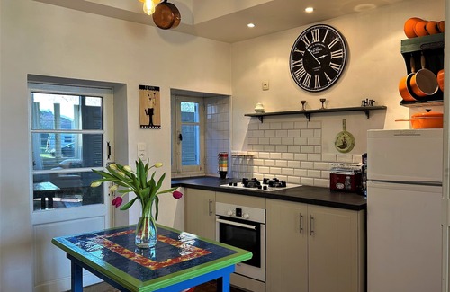 Verteuil-sur-Charente Maison | Charming and cozy cottage by the Charente river