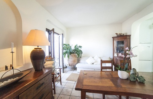 Capo Peloro Appartement | Appartement avec une grande terrasse donnant sur la mer