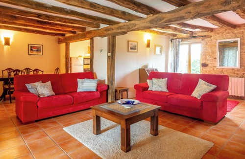 Frayssinet-le-Gelat Maison | GÎTE DE CHARME POUR 14 PERSONNES DANS LE LOT