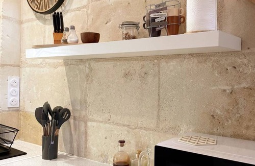 Azay-le-Rideau Cottage | Cosy Gîte à Azay-le-Rideau avec Wifi, Clim, tout inclus, idéal pour 2 adultes et 2 enfants, proche châteaux
