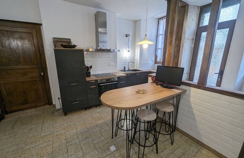 Chateauvillain Cottage | Séjour détente et confort à Châteauvillain, 2 ch, Parc national de forêts, tarifs tout compris