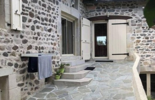 Malrevers Maison | Charming gîte in Le Puy en Velay