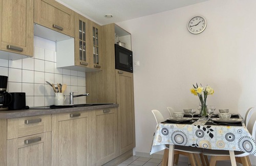 Contigny Cottage | Gîte confort au cœur de l'Allier : randonnées, canoë, pêche, vignoble, terrasse, tout inclus