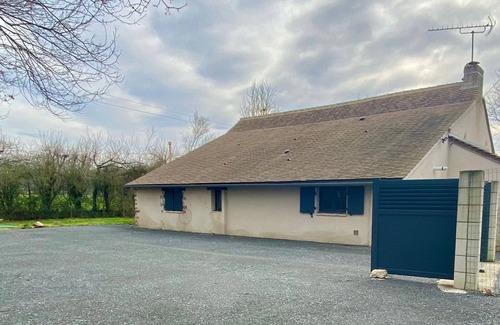Courcelles-la-Foret Cottage | Gîte charmant proche du Mans et de la Flèche, tout confort, jardin clos, garage, animaux bienvenus