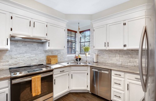 Wind Drift Maison | Charming Gilbert Home W/ BBQ, Hot Tub, & Freestone Park