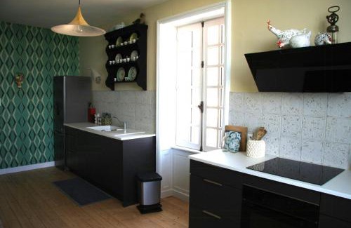 Mont-Saint-Vincent Maison | Charming Gite In Mont Saint Vincent