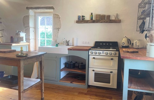 Queyssac Maison | Charming gîte in the Dordogne in the outbuildings of a 17th-century manor house