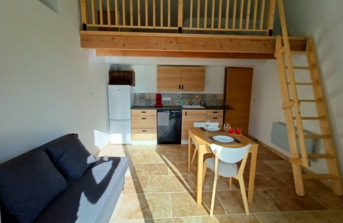 Crestet Cottage | Gîte de charme avec jacuzzi face au Mont Ventoux