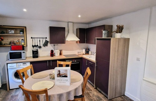 Le Manoir Cottage | Charmant gîte avec piscine, bain nordique, proche des plages du débarquement.
