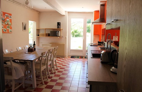 Verac Maison | Gîte de charme avec piscine sur domaine viticole bio