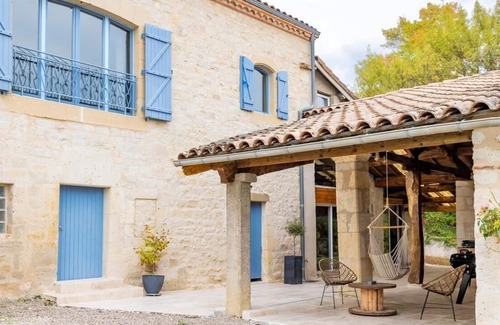 Aiguelèze Maison | Charming gite with whirlpool bath and swimming pool amidst vineyards