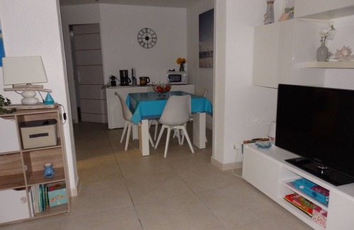 Port Rive Gauche Appartement | Coquet appartement rez-de-chaussée Grande terrasse