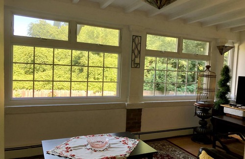 Glen Cove Maison | Encantador apartamento de invitados en una antigua casa de transporte