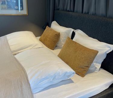 Sandefjord Appartement | Charming Guesthouse near city center - parking available