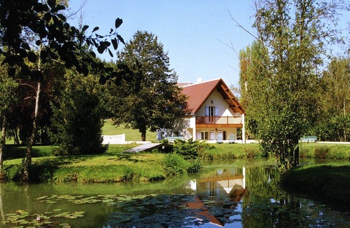 Faverolles Maison | Charmante maison de vacances avec piscine et étang