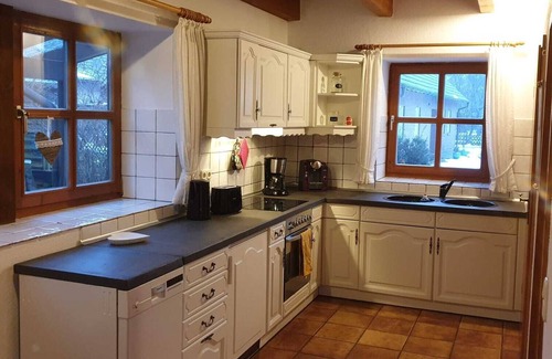Hofer Maison | charming half-timbered house with sauna