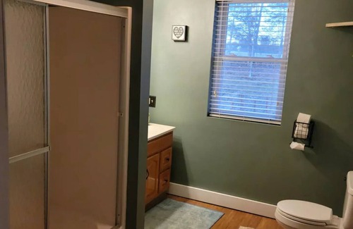Leeds Maison | Charming Hideaway Catskill Mountains - Pool/Hottub