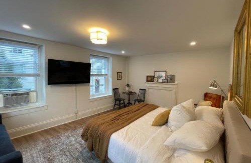 Manayunk Appartement | Charming Hillside Retreat in the Heart of Manayunk