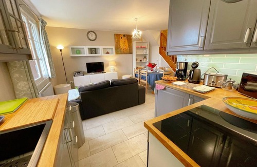 Richelieu Cottage | Gîte tout inclus avec jardin privatif, proche centre Richelieu et châteaux de la Loire