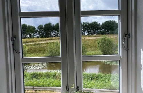 Ockholm Appartement | Charming Holiday Apartment Hauke-Haien in Tranquil Ockholm