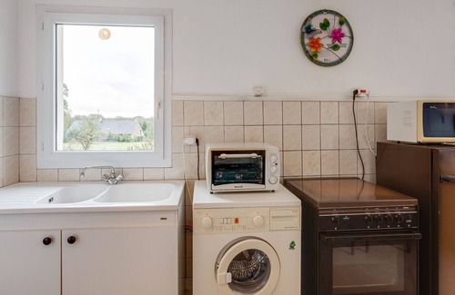 Priziac Maison | Charming Holiday Home in Priziac with Garden