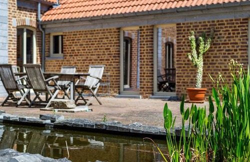 Geetbets Maison | Charming Holiday Home in Geetbets with Terrace