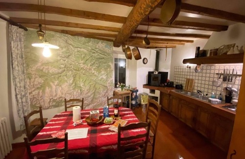Niaux Maison | Charmante maison de vacances avec vue sur la montagne et la rivière