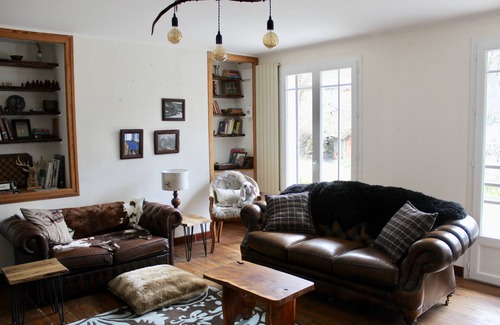 Niaux Maison | Charmante maison de vacances avec vue sur la montagne et la rivière