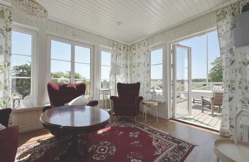 Norra Fagelas Maison | Charming holiday home with views of the landscape and close to Lake Vättern