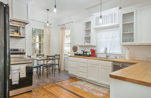 Mineral Wells Maison | Charming home, downtown Mineral Wells