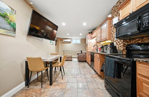 Old City Maison | Charming Home in Vibrant Philadelphia