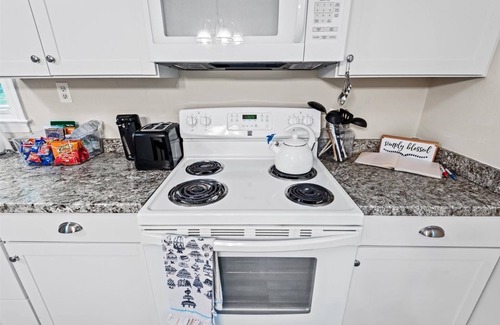Bowling Green Maison | Charming Home Minutes from Town ! Close to Golf Course and Kings Dominion !