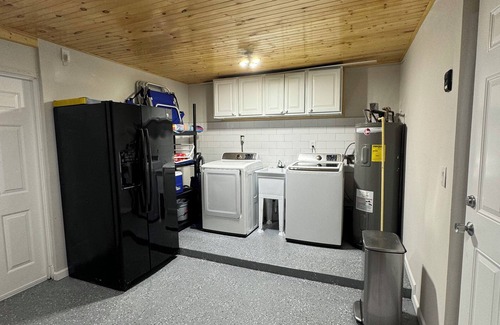 Trailer Estates Maison | Charming home near Anna Maria Island with Jacuzzi