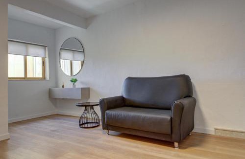 Il-Balluta Appartement | Charming Home with Jacuzzi in St Julians