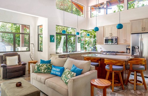 Cascada Azul Maison | Charming home with private pool, close to surf & waterfalls